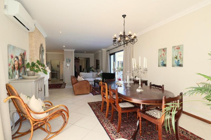 5 Bedroom Property for Sale in Golden Acre Western Cape